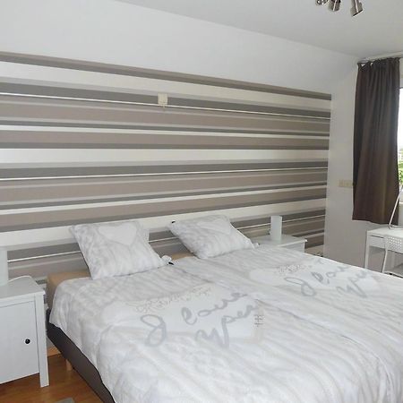 Bed and Breakfast Chez Paul Іпр Екстер'єр фото
